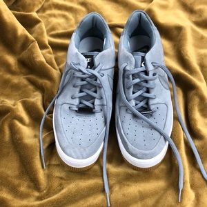 Nike air women’s 9.5